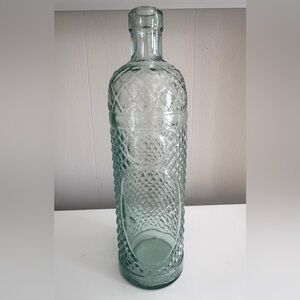 Textured Tall Decorative Glass Decanter Bottle - Intricate Detail!